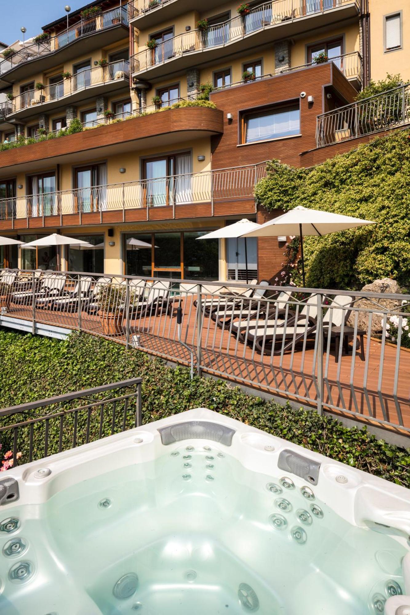 Hotel Resort & Spa Miramonti Rota d'Imagna Exterior photo