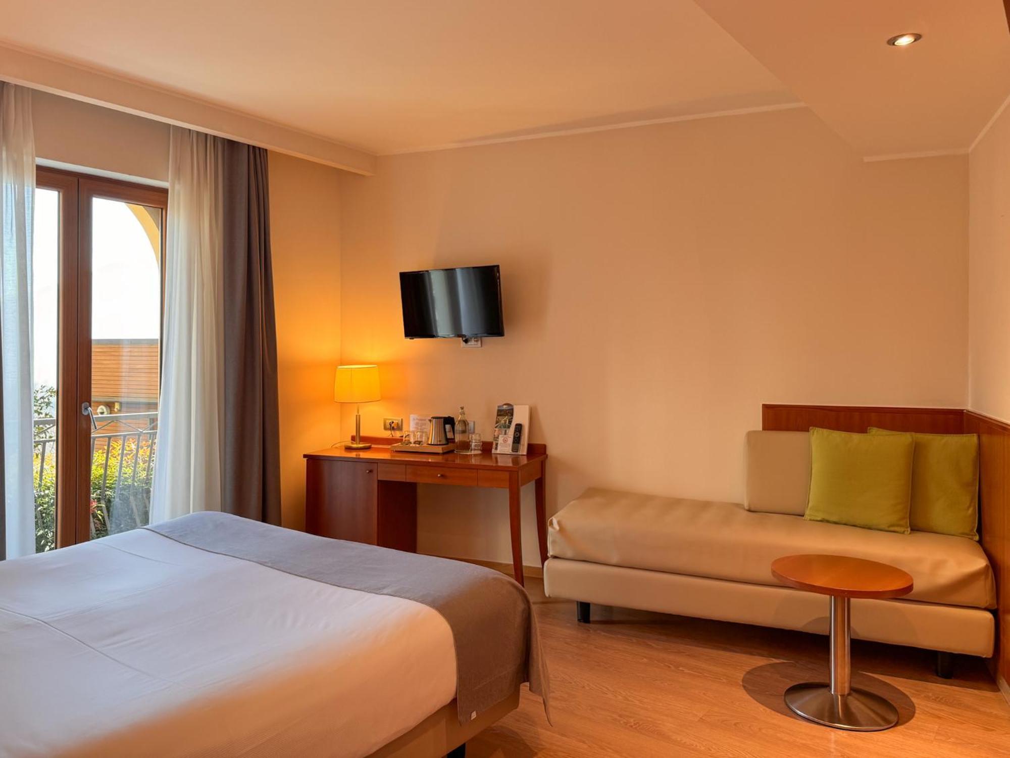 Hotel Resort & Spa Miramonti Rota d'Imagna Exterior photo